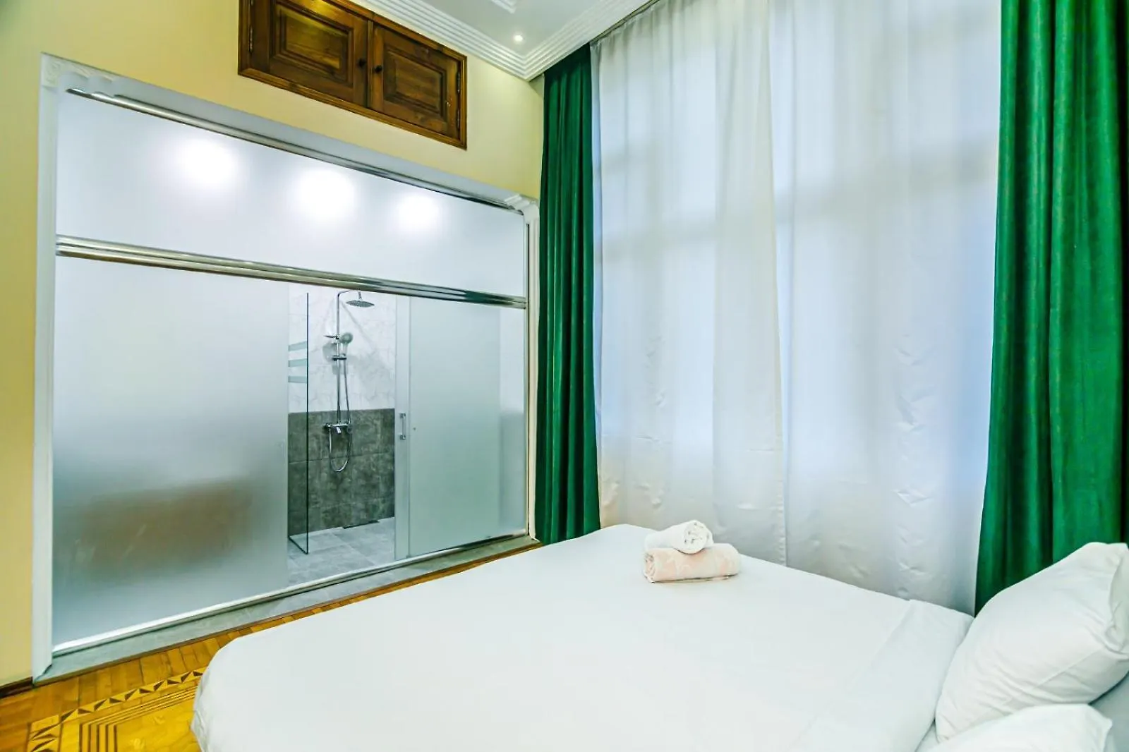 Appartamento Targovu 4 Room Malakan Garden Baky